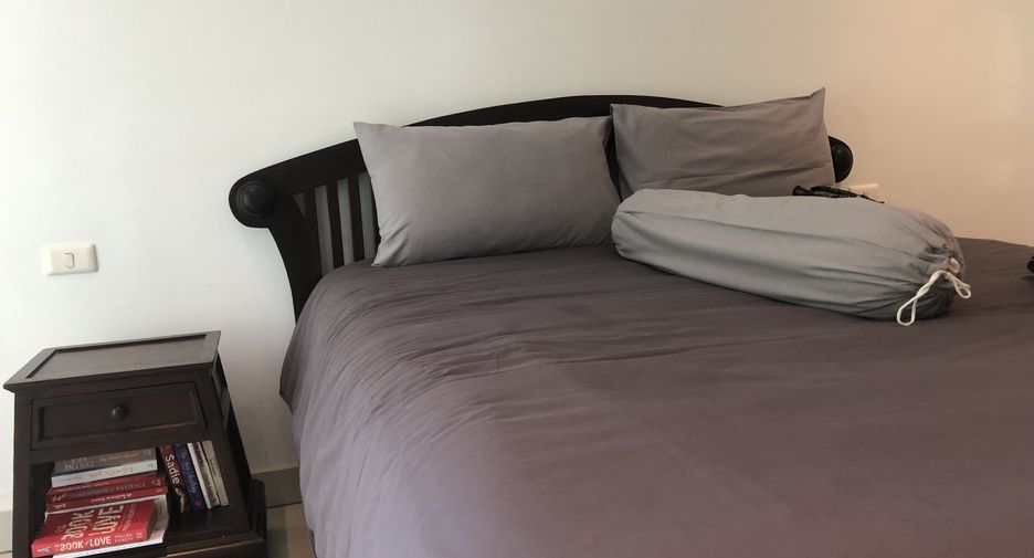 For rent 2 bedrooms condo in Mueang Phuket, Phuket