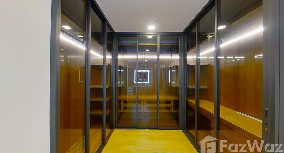 For sale 2 bedrooms condo in Khlong Toei, Bangkok