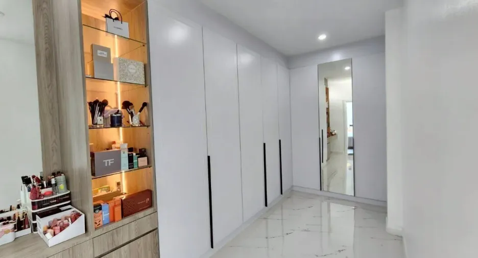 Villa zum Kauf mit 4 Zimmer in Bang Lamung, Chonburi
