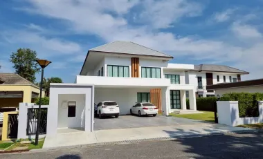 For sale 4 bedrooms villa in Bang Lamung, Chonburi