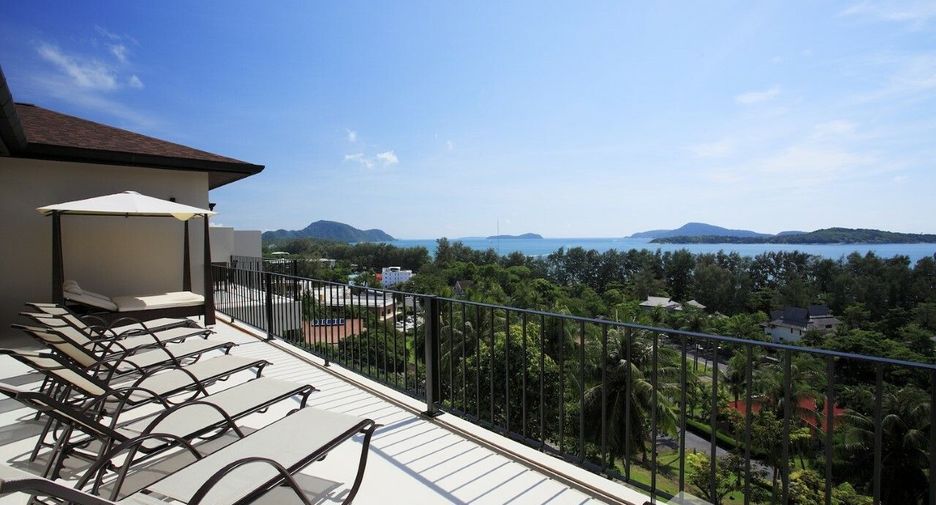À louer 9 chambres villa à Mueang Phuket, Phuket