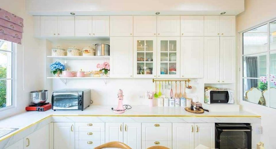 For sale 4 bedrooms house in Bang Bon, Bangkok