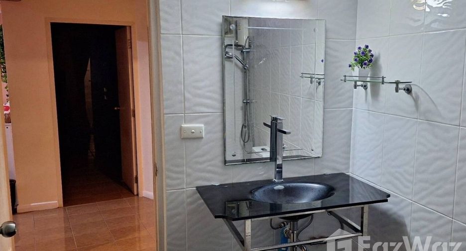 For rent 2 bedrooms condo in Mueang Rayong, Rayong