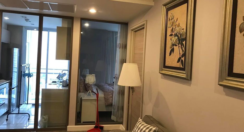 À vendre et à louer 1 chambre condo à Sathon, Bangkok