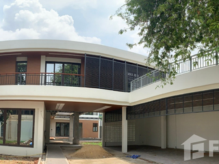 For sale 3 bedrooms house in Phaya Thai, Bangkok