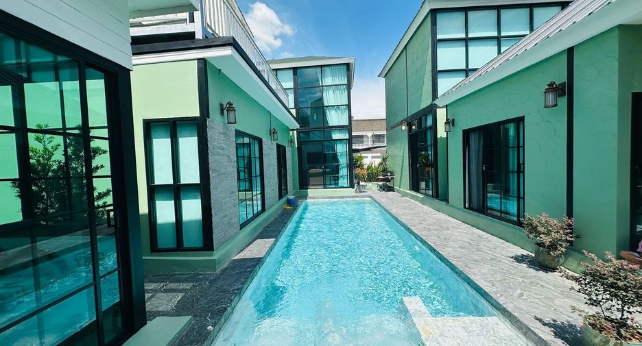 À louer 1 chambre maison à Mueang Phuket, Phuket