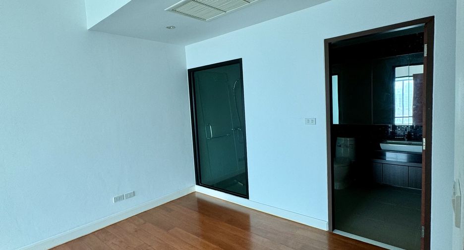 Condo en venta de 3 habitaciones en Bang Lamung, Chonburi