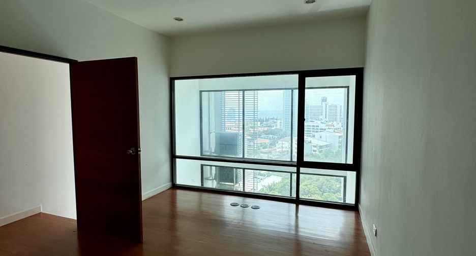 Condo en venta de 3 habitaciones en Bang Lamung, Chonburi