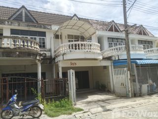 À vendre 3 chambres maison de ville à Hat Yai, Songkhla
