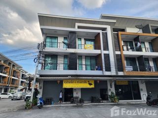 À vendre 4 chambres local commercial à Si Racha, Chonburi