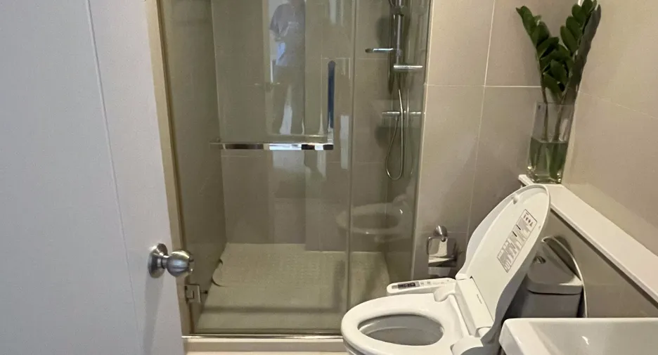 For rent 1 bed condo in Si Racha, Chonburi