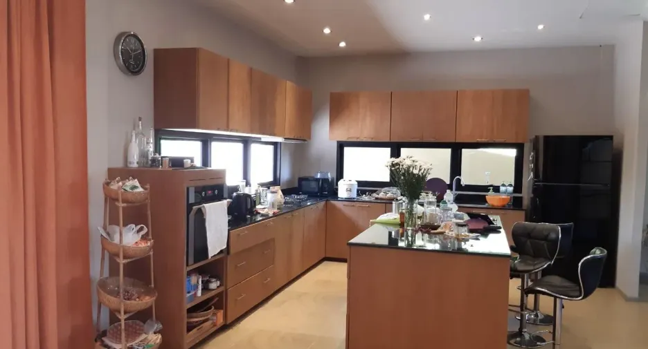 For sale 5 bedrooms villa in Wiang Chai, Chiang Rai