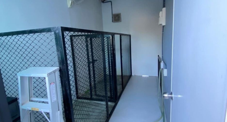 For sale 3 bedrooms townhouse in Sai Mai, Bangkok