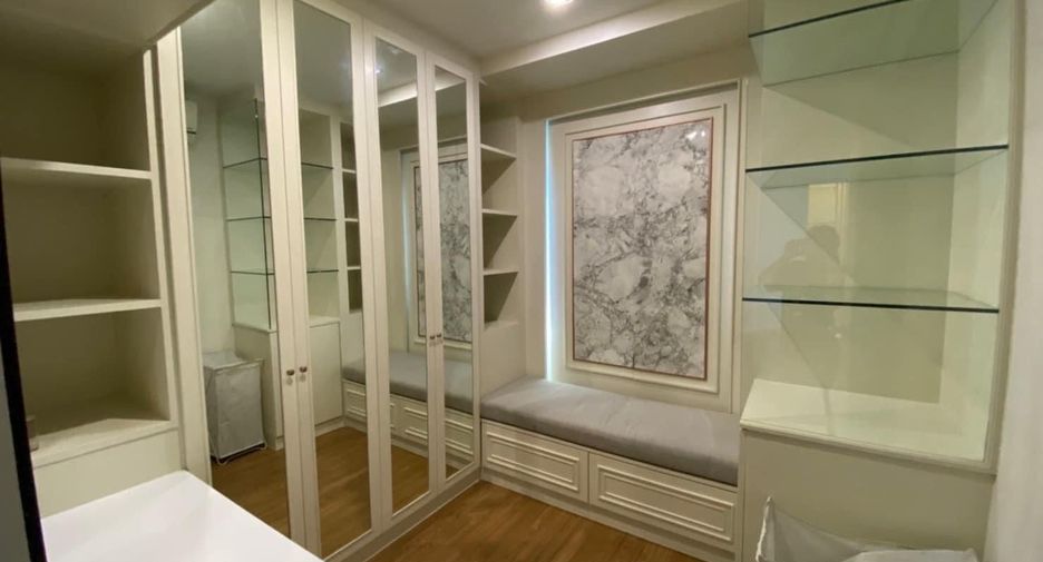 For sale 3 bedrooms townhouse in Sai Mai, Bangkok