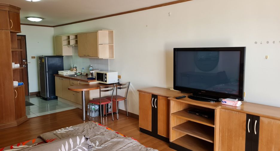 For sale studio condo in Si Racha, Chonburi