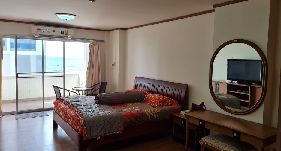 For sale studio condo in Si Racha, Chonburi
