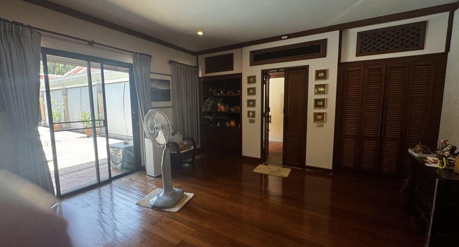 ขาย 5 ห้องนอน วิลล่า ใน เมืองภูเก็ต, ภูเก็ต