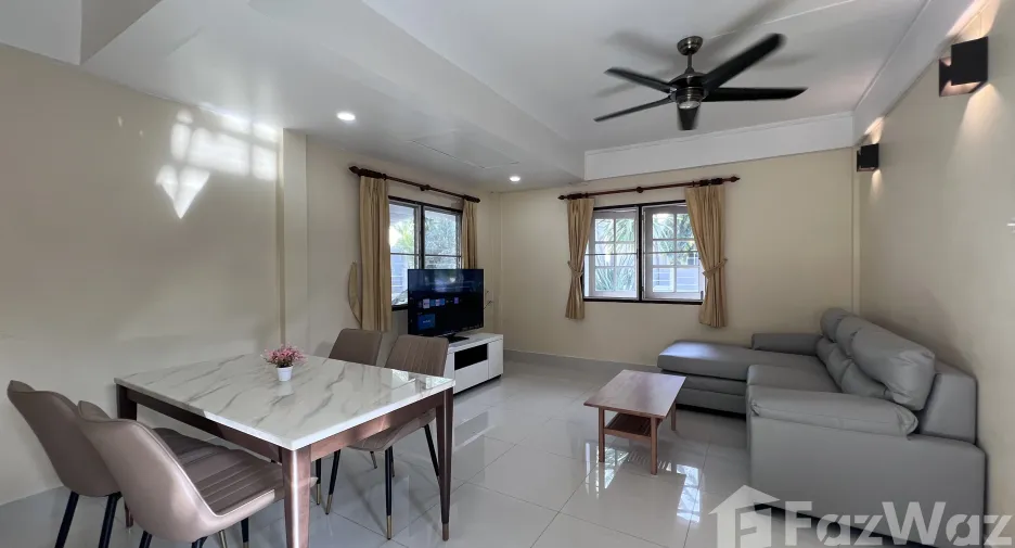 For rent 4 bedrooms villa in Mueang Phuket, Phuket
