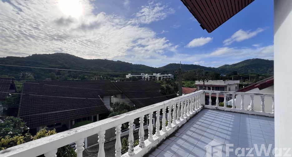 For rent 4 bedrooms villa in Mueang Phuket, Phuket