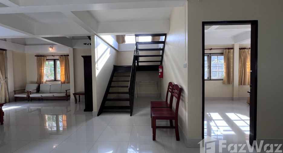 For rent 4 bedrooms villa in Mueang Phuket, Phuket