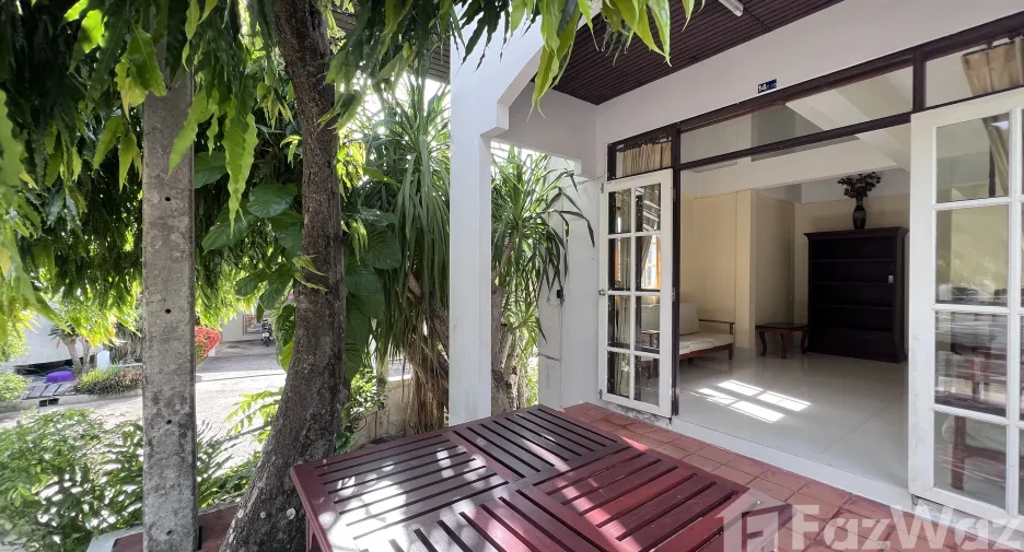 For rent 4 bedrooms villa in Mueang Phuket, Phuket