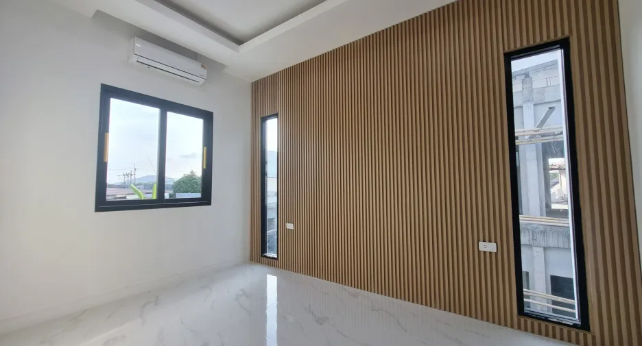 Villa zum Kauf mit 5 Zimmer in Mueang Phuket, Phuket