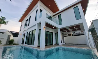 For sale 5 ベッドルーム villa in Mueang Phuket, Phuket