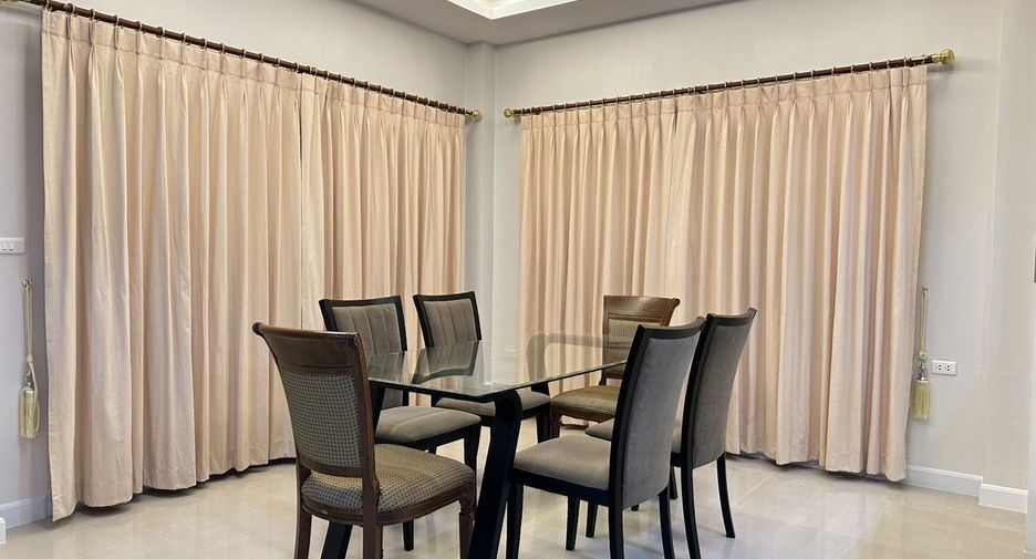 For rent 3 bedrooms house in Bang Lamung, Chonburi