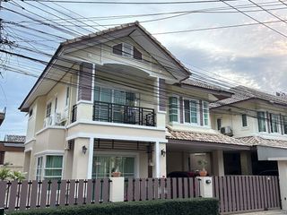 À louer 3 chambres maison à Bang Lamung, Chonburi