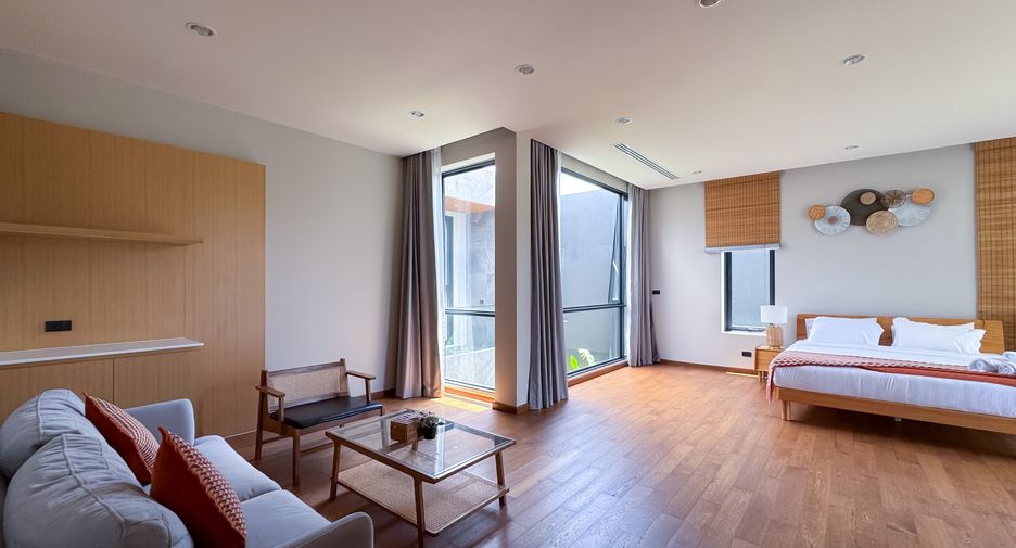 For sale 3 bedrooms villa in Mueang Phuket, Phuket