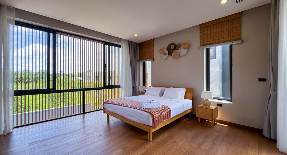For sale 3 bedrooms villa in Mueang Phuket, Phuket