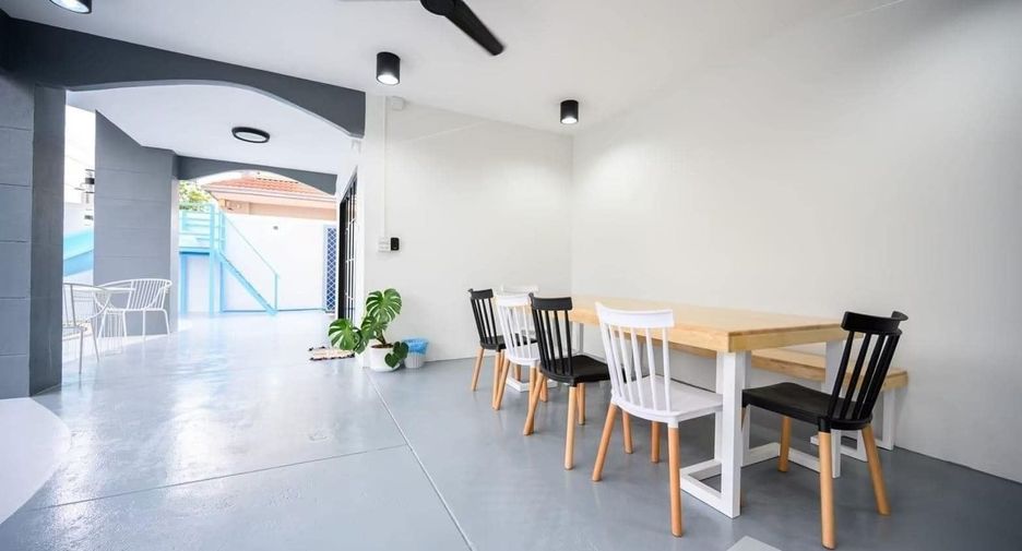 Villa zum Kauf und zur Miete mit 6 Zimmer in Bang Lamung, Chonburi