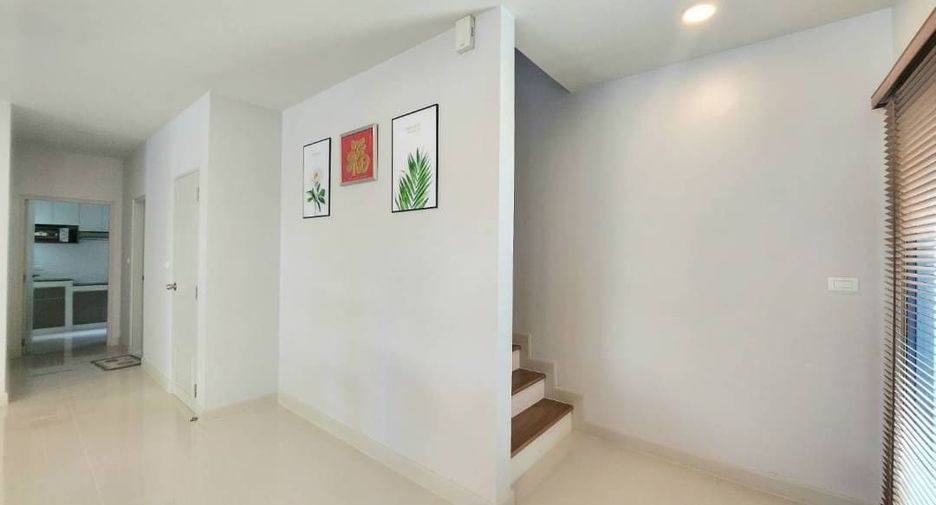 For sale and for rent 4 bedrooms house in Bang Phli, Samut Prakan