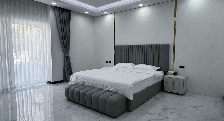 Villa zur Miete mit 8 Zimmer in Bang Lamung, Chonburi