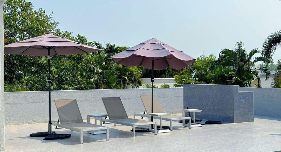 Villa zur Miete mit 8 Zimmer in Bang Lamung, Chonburi