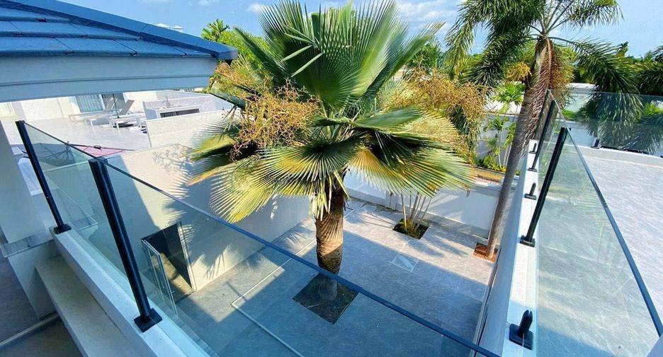 Villa zur Miete mit 8 Zimmer in Bang Lamung, Chonburi