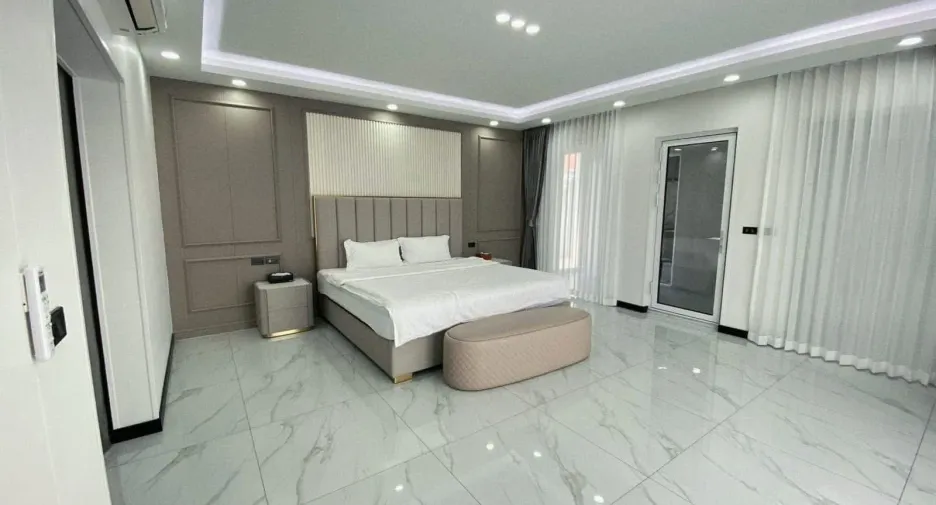 Villa zur Miete mit 8 Zimmer in Bang Lamung, Chonburi