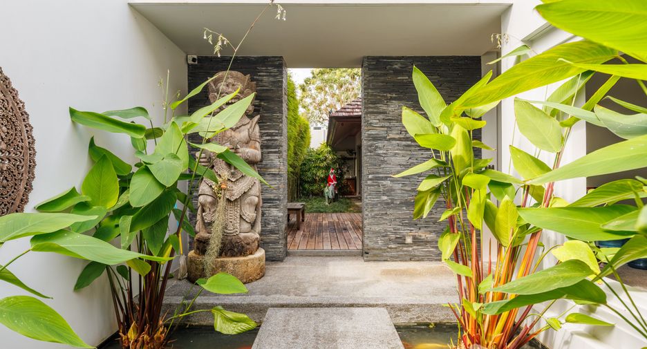 À vendre 4 chambres villa à Thalang, Phuket