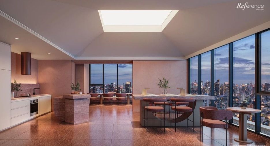 For sale 2 bedrooms condo in Watthana, Bangkok