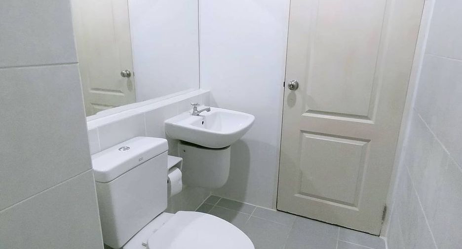For sale 1 bed condo in Bang Kapi, Bangkok