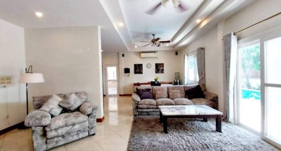 For sale and for rent 4 bedrooms house in Bang Lamung, Chonburi