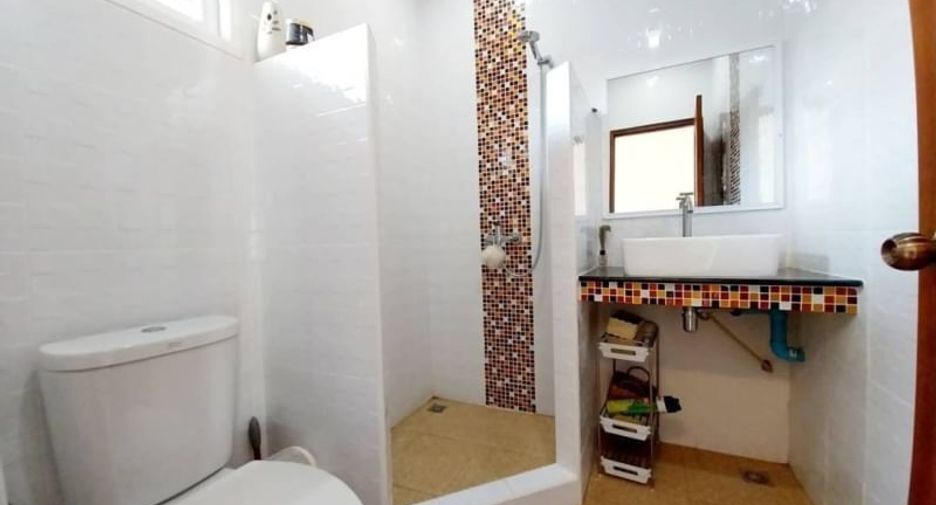 For sale and for rent 4 bedrooms house in Bang Lamung, Chonburi