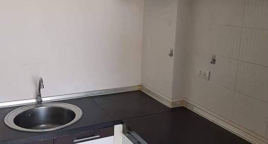 出售 1 卧室 公寓 在 Mueang Chon Buri, Chon Buri