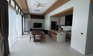 Villa en venta de 4 habitaciones en Thalang, Phuket