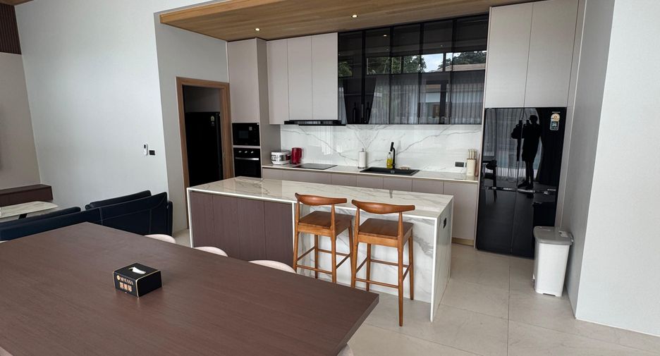 For sale 4 bedrooms villa in Thalang, Phuket