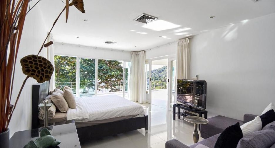 Villa en alquiler de 5 habitaciones en Mueang Phuket, Phuket