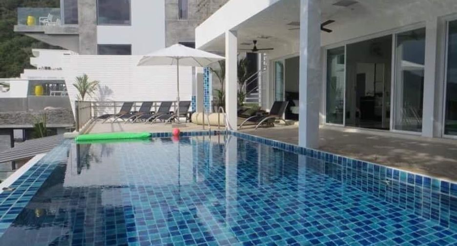 Villa en alquiler de 5 habitaciones en Mueang Phuket, Phuket