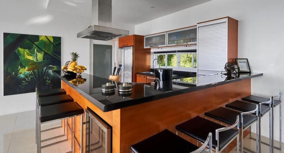 Villa en alquiler de 5 habitaciones en Mueang Phuket, Phuket