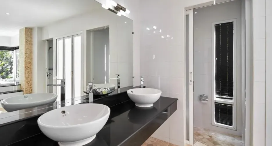 Villa en alquiler de 5 habitaciones en Mueang Phuket, Phuket