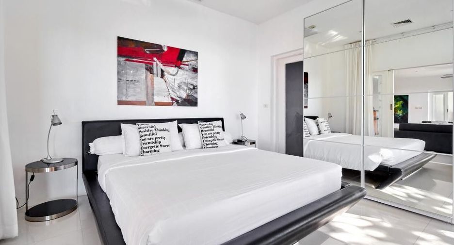 Villa en alquiler de 5 habitaciones en Mueang Phuket, Phuket